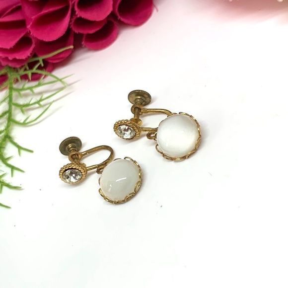 VINTAGE⚜️ANTIQUE Moonstone Dangle Clip Earrings - Picture 6 of 10